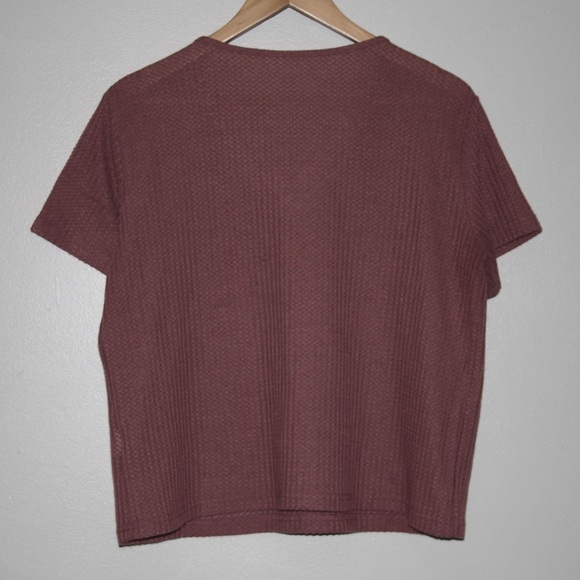 SHEIN - Women’s Large - Ribbed Knit Shirt - Picture 5 of 5